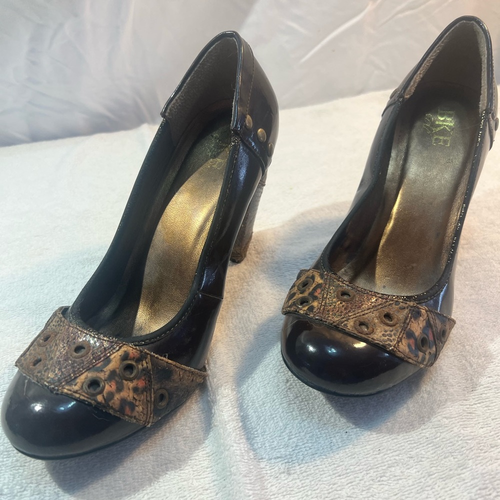 Size 9 BKE heels